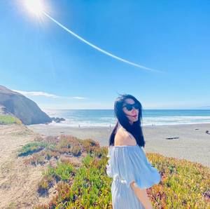 Meet your Posher, Yi